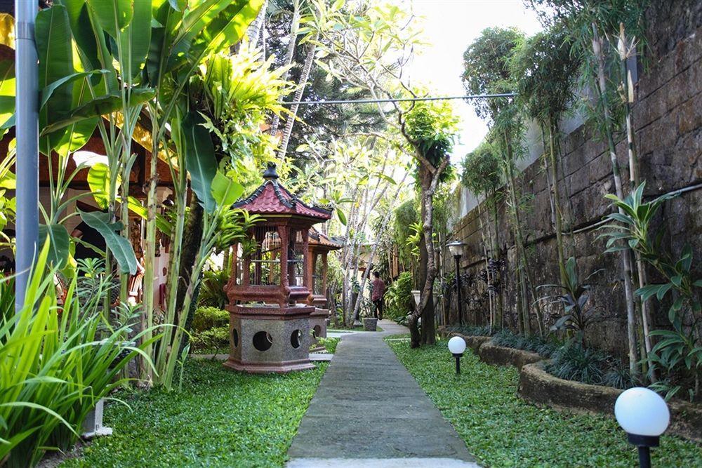 Prima Cottage Sanur Exterior foto