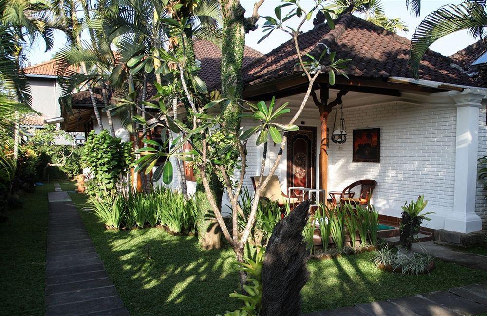 Prima Cottage Sanur Exterior foto